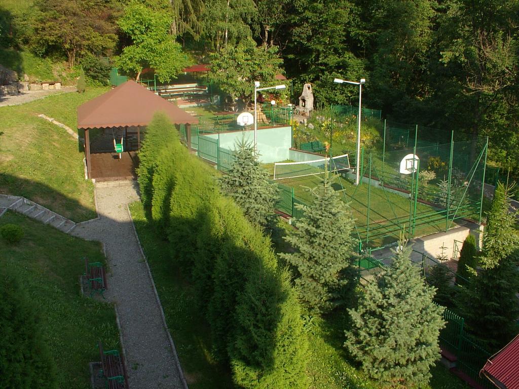 Amphora Kompleks Wypoczynkowy Krynica Zdroj Exterior foto