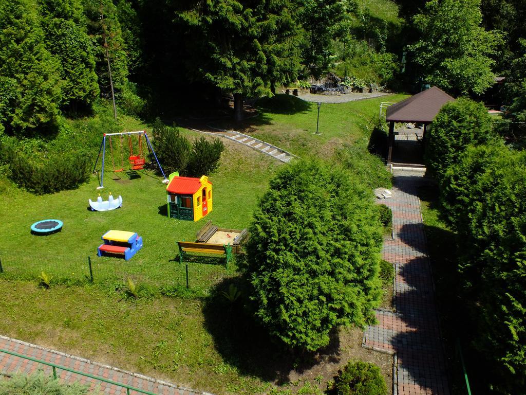 Amphora Kompleks Wypoczynkowy Krynica Zdroj Exterior foto